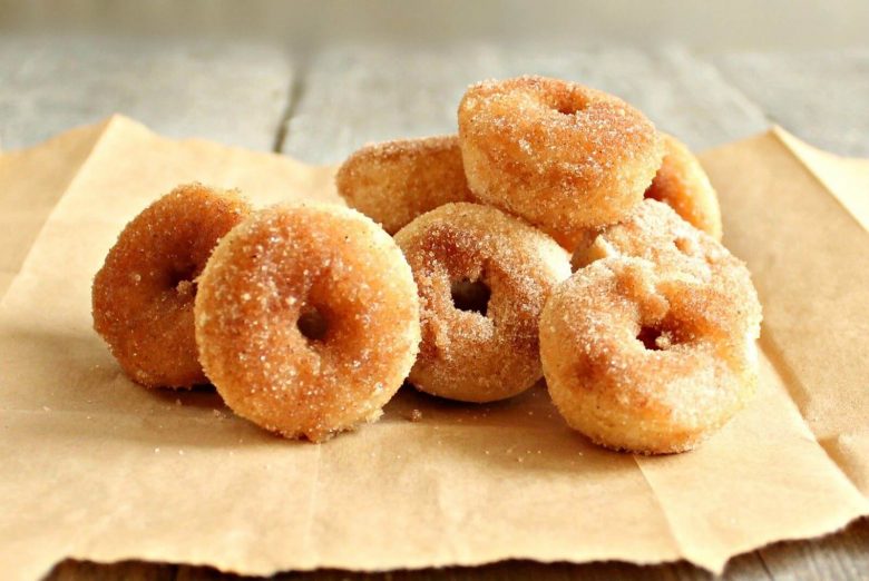 Şekersiz Donut Tarifi Nasıl Yapılır? Diyetine